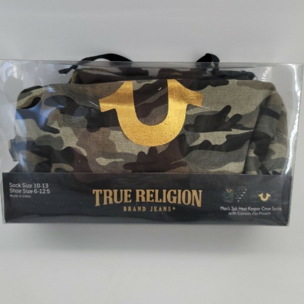 New True Religion Camo Toiletry Bag & 2 Pair Heat Keeper Socks